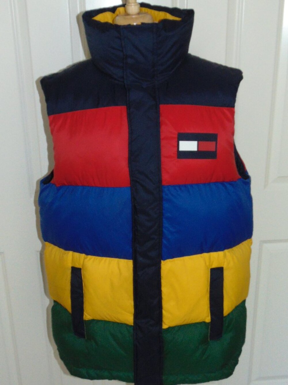 TOMMY HILFIGER COLOR BLOCK OVERSIZED  DOWN PUFFER VEST